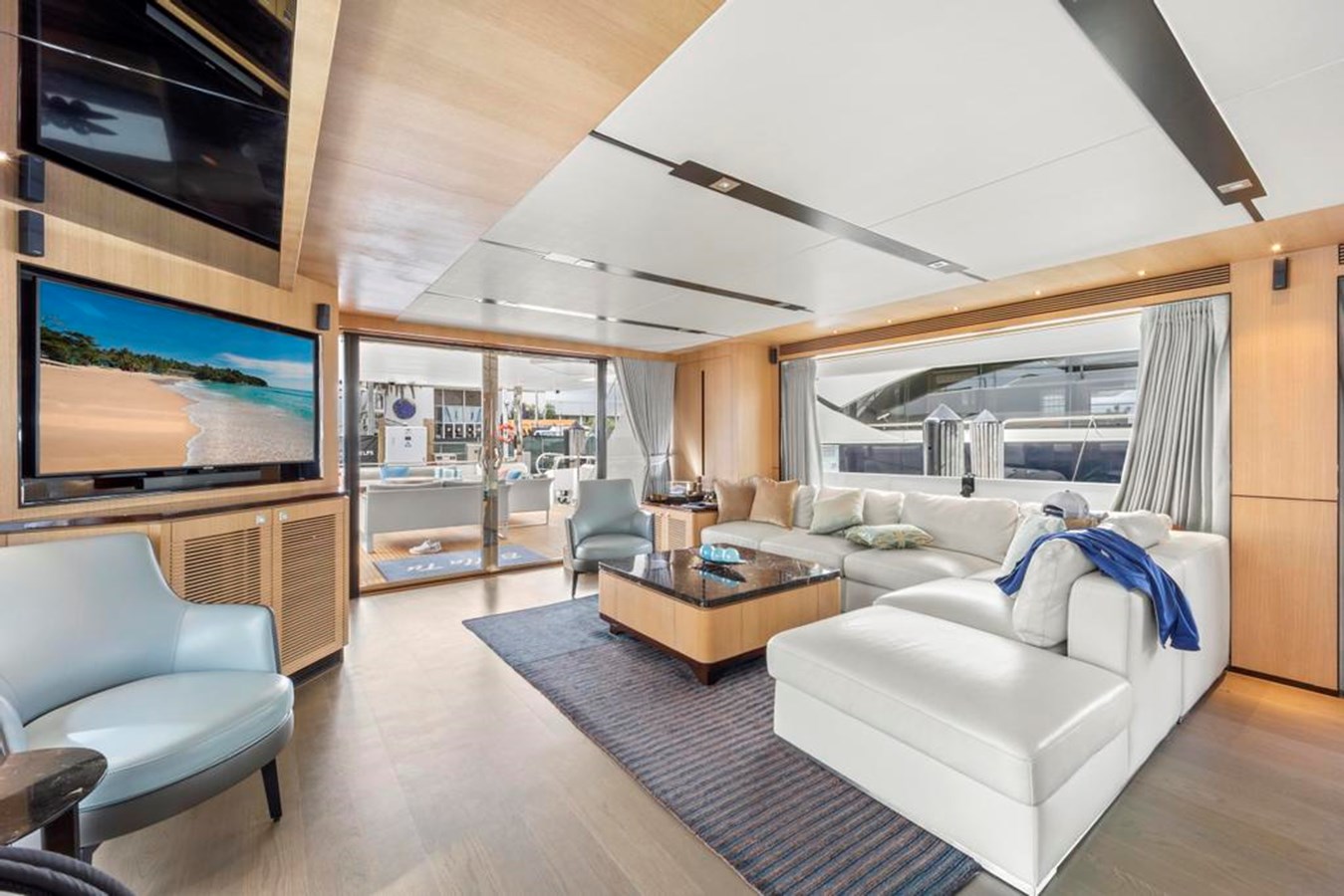 Horizon Yachts Motor Yacht BELLA TU For Sale