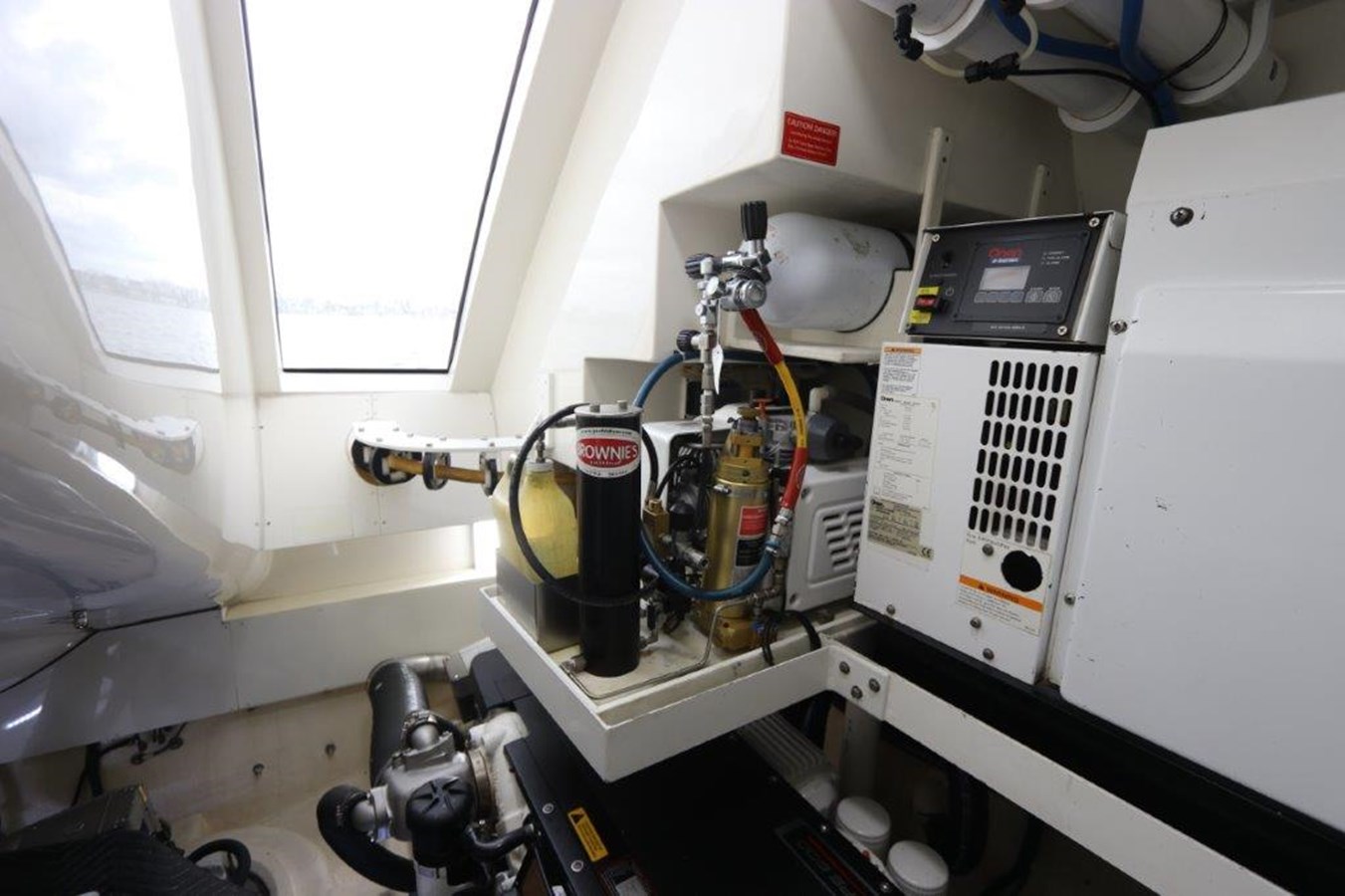 Lazzara Yachts Cruising Yacht BG For Sale