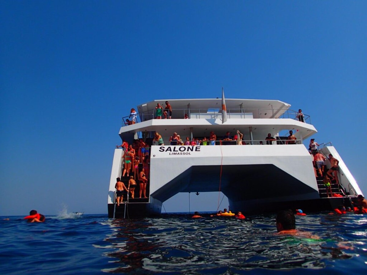 Custom Built Commercial Vessel Salone For Sale
