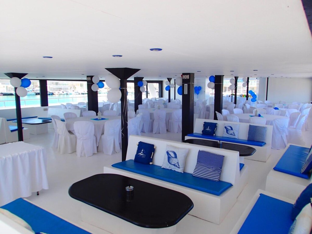 Custom Built Commercial Vessel Salone For Sale