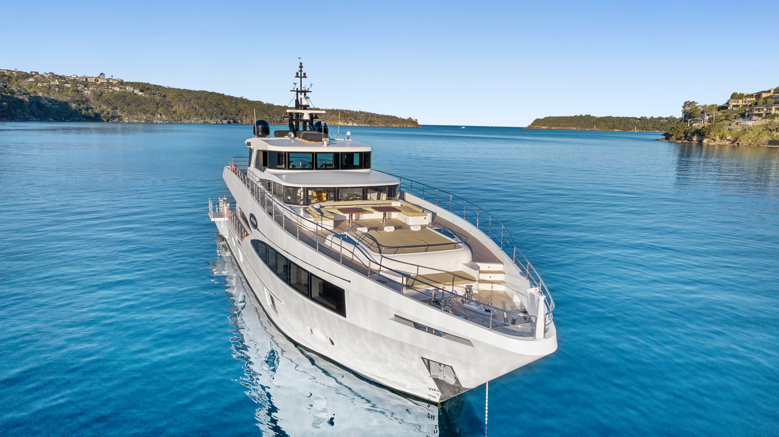 Majesty Motor Yacht M/Y LEGACY For Sale