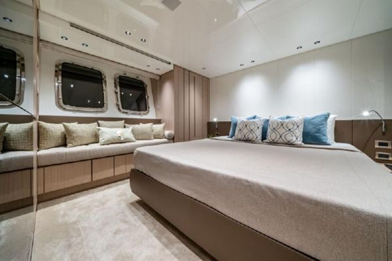Sanlorenzo Yachts Motor Yacht 2021 Sanlorenzo SX76 For Sale