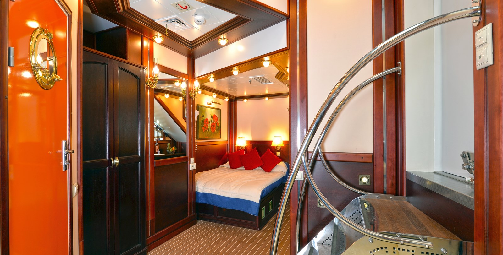 Gdansk Cruising Sailboat Running On Waves For Sale