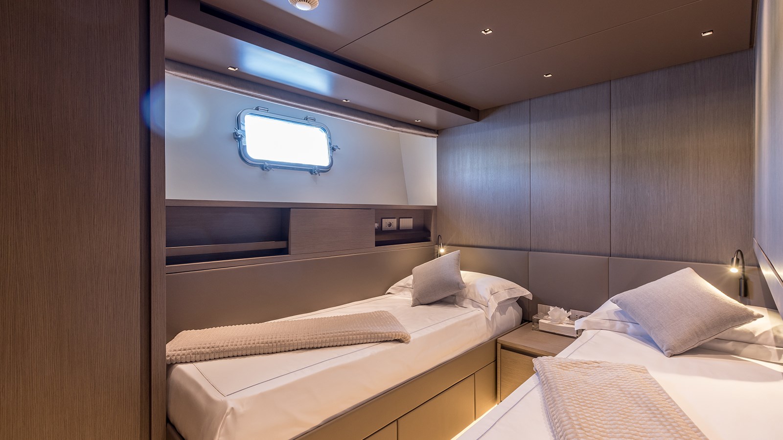 Sanlorenzo Yachts Motor Yacht JICJ For Sale