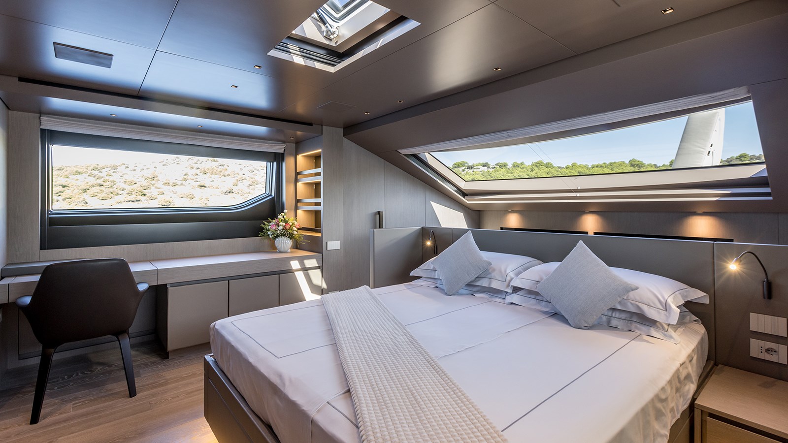 Sanlorenzo Yachts Motor Yacht JICJ For Sale