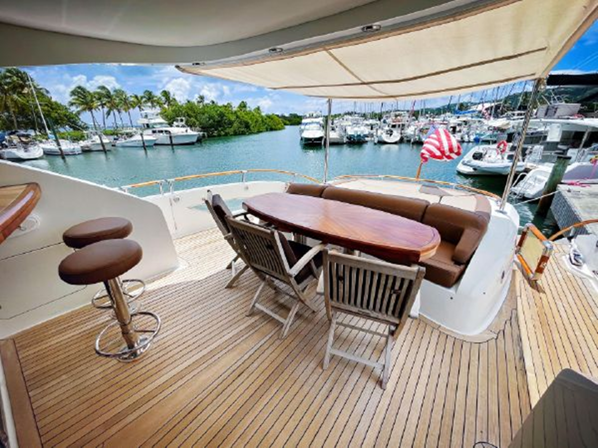 Lazzara Yachts Motor Yacht Lovin Life For Sale