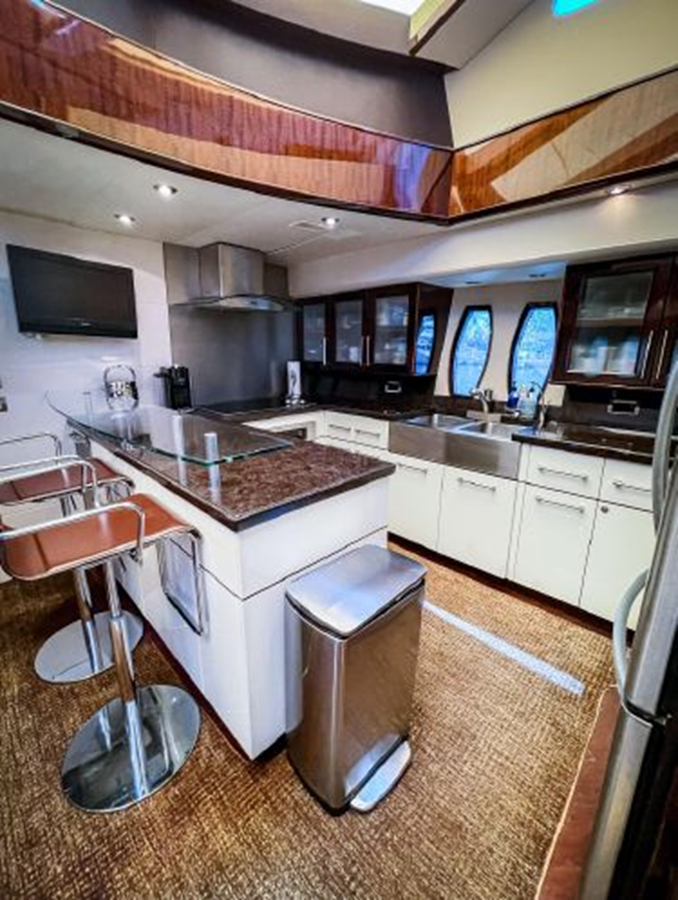 Lazzara Yachts Motor Yacht Lovin Life For Sale