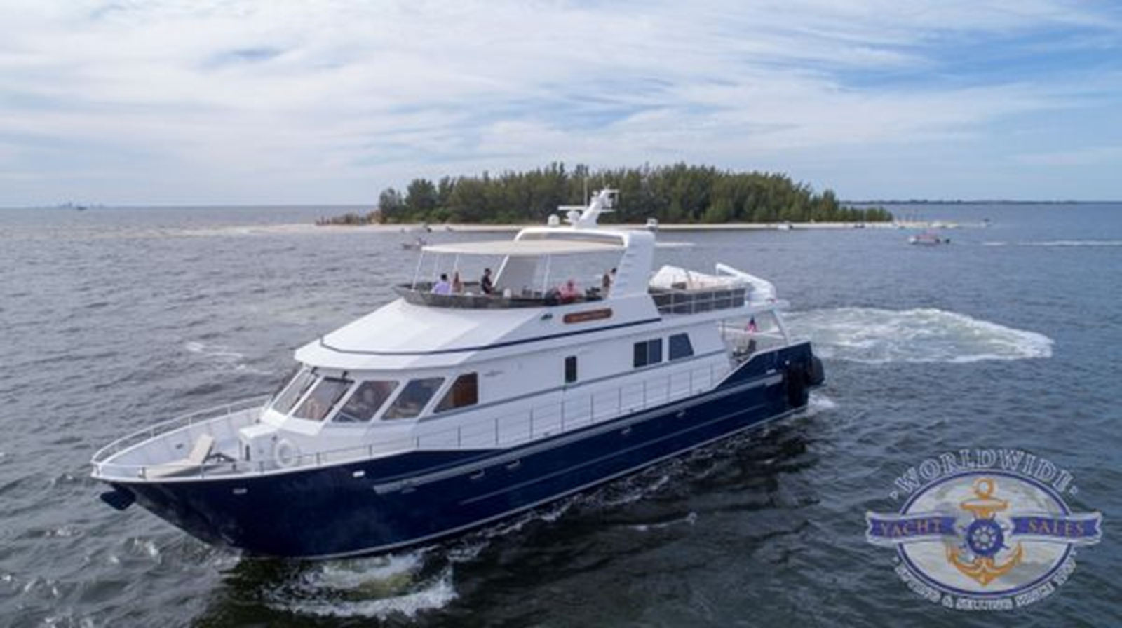 Custom Motor Yacht Island Soul For Sale