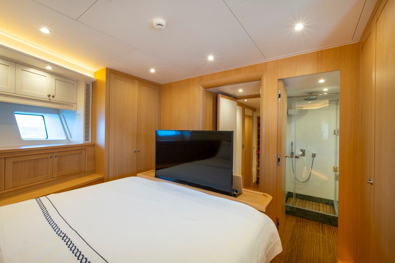 Mural Yachts Trawler Yacht 85' SEMI DISPLACEMENT TRAWLER For Sale