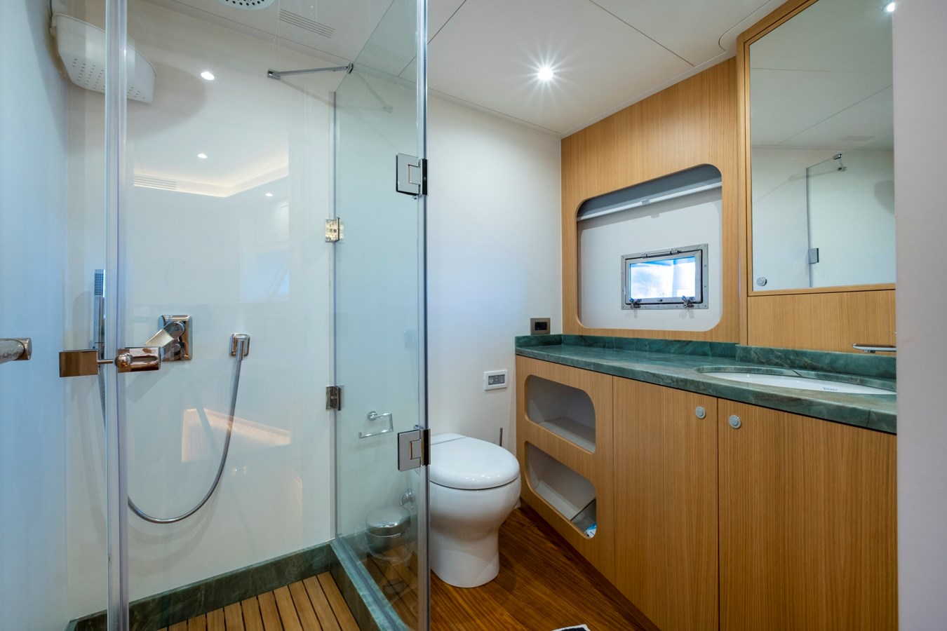 Mural Yachts Trawler Yacht 85' SEMI DISPLACEMENT TRAWLER For Sale