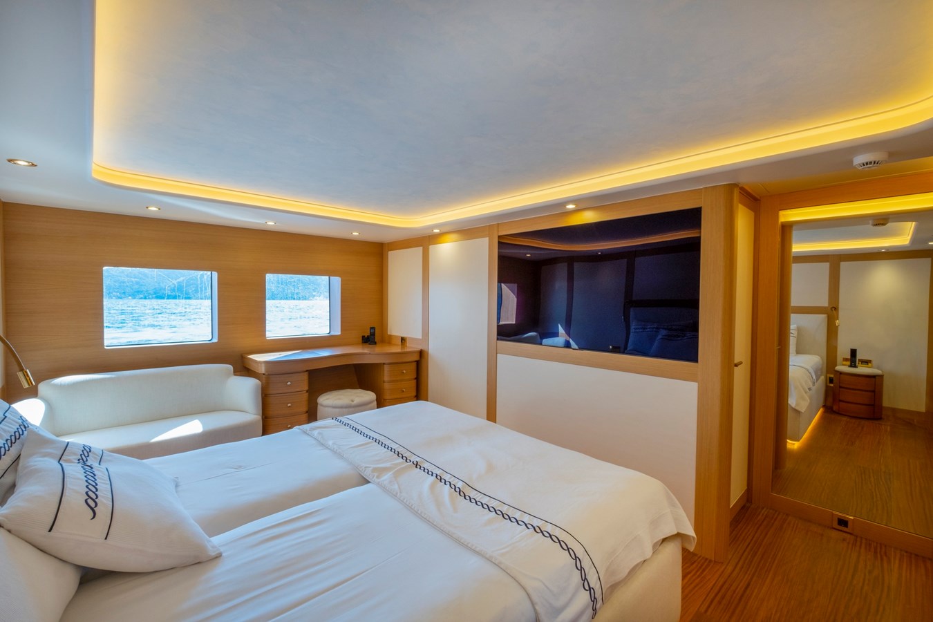 Mural Yachts Trawler Yacht 85' SEMI DISPLACEMENT TRAWLER For Sale
