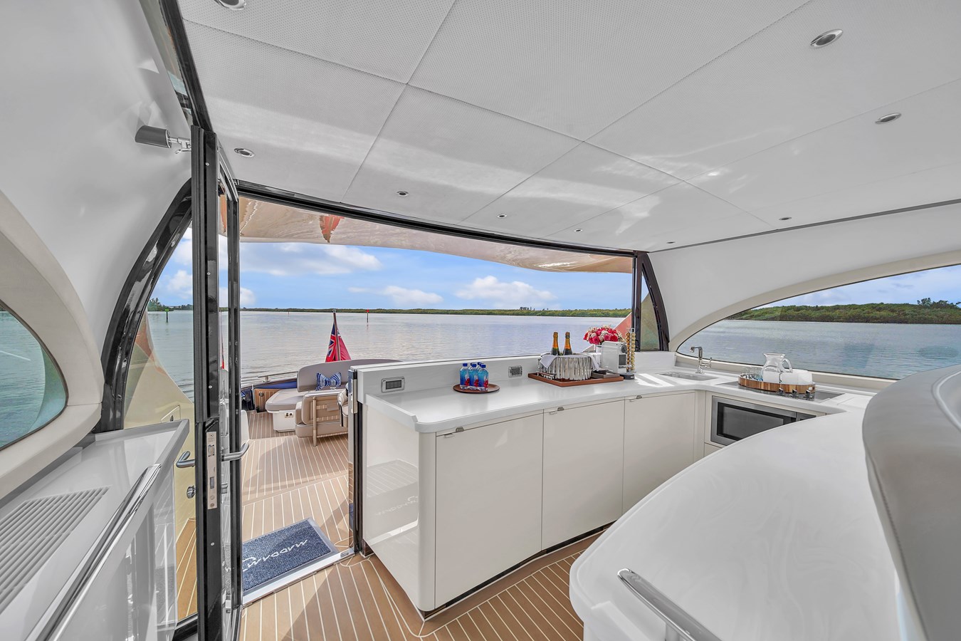 Zeelander Yachts Sport Yacht MaddamC2 For Sale
