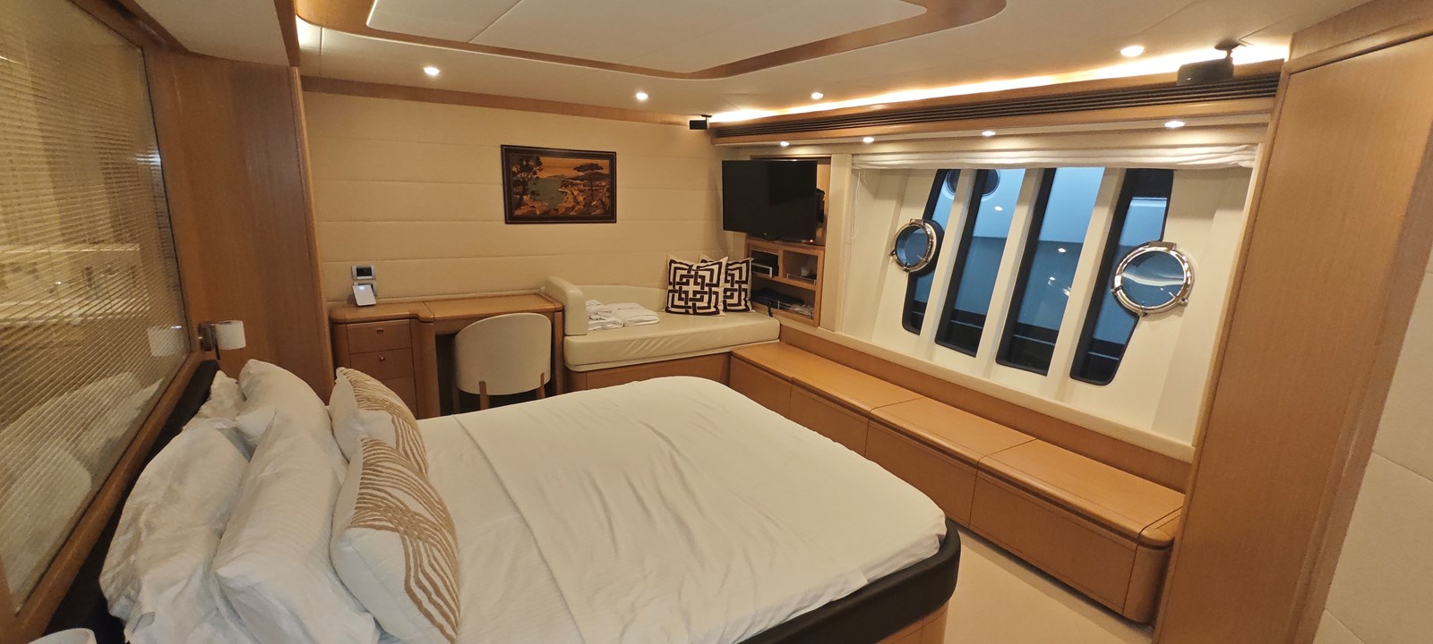 Ferretti Yachts Motor Yacht MAYBE NOT For Sale