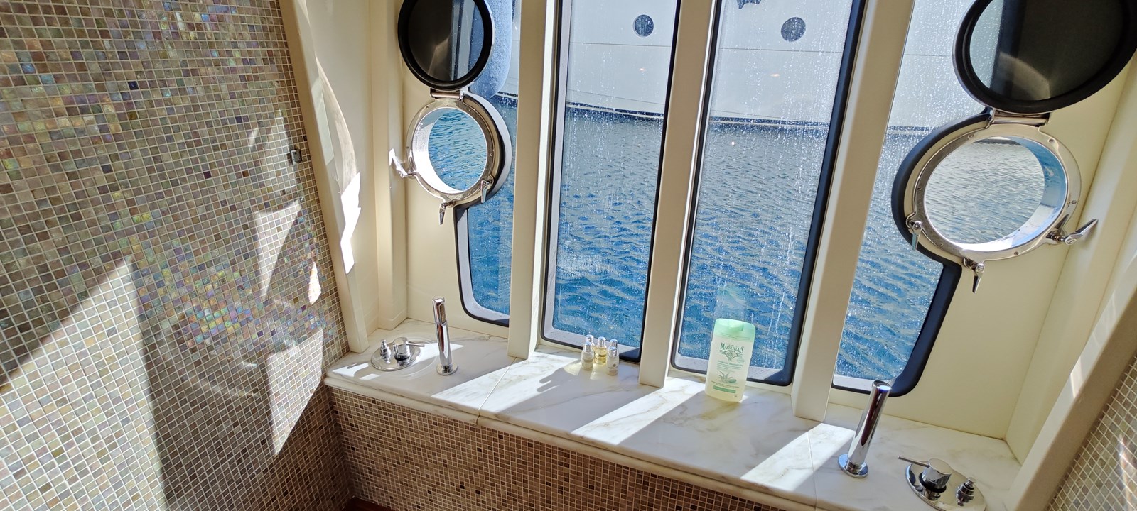 Ferretti Yachts Motor Yacht MAYBE NOT For Sale