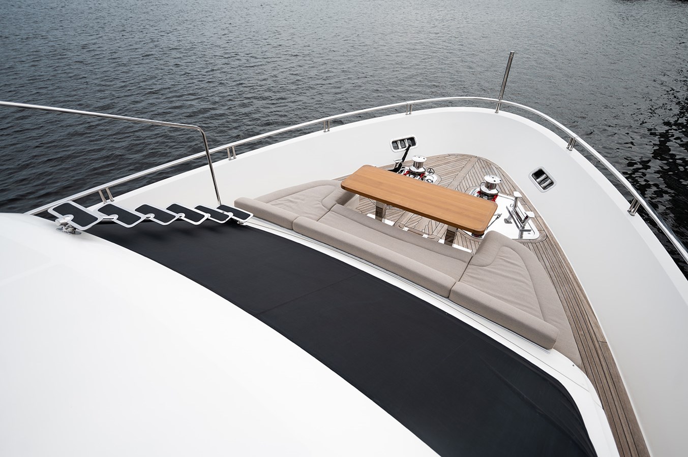 Sanlorenzo Yachts Motor Yacht RYEN For Sale