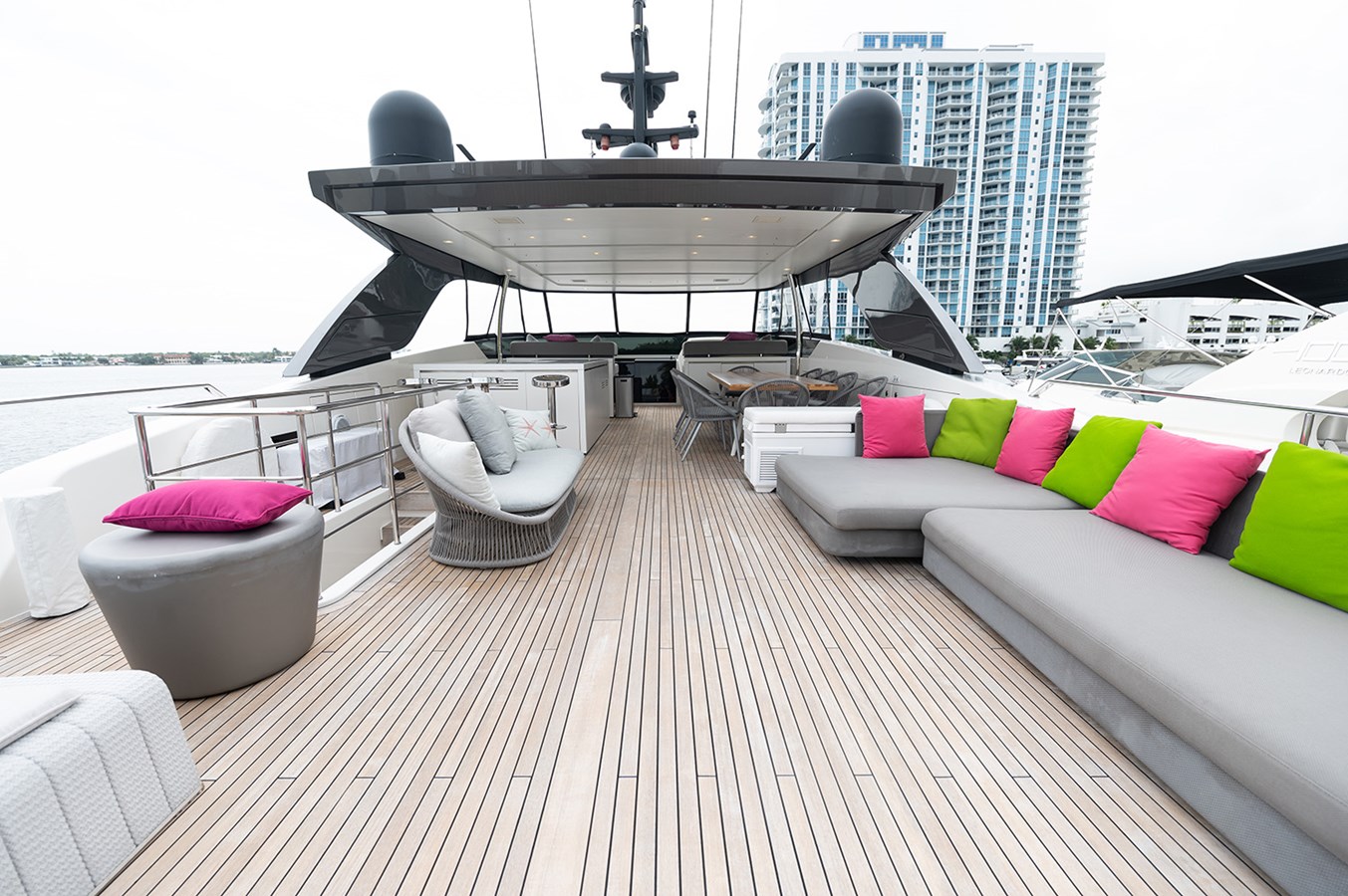 Sanlorenzo Yachts Motor Yacht RYEN For Sale