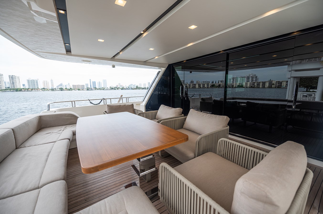 Sanlorenzo Yachts Motor Yacht RYEN For Sale