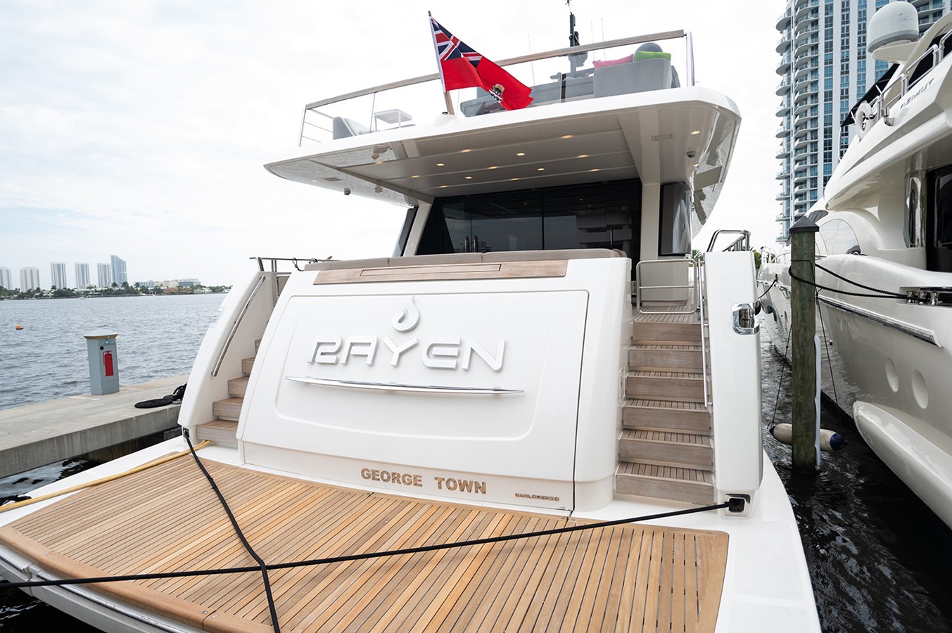 Sanlorenzo Yachts Motor Yacht RYEN For Sale