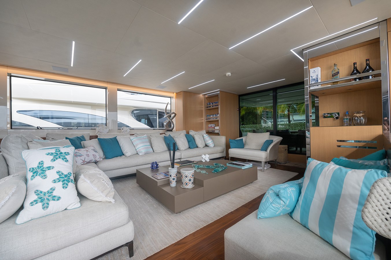 Sanlorenzo Yachts Motor Yacht RYEN For Sale