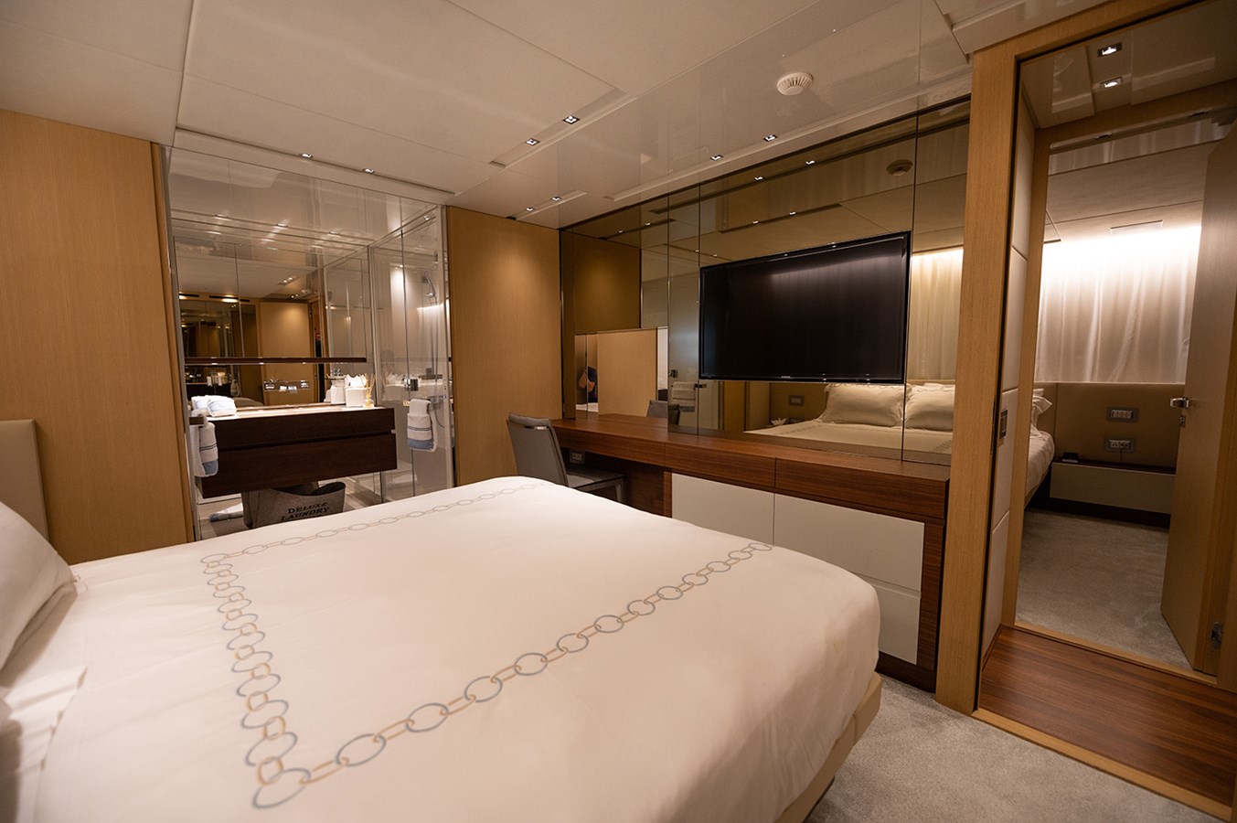 Sanlorenzo Yachts Motor Yacht RYEN For Sale