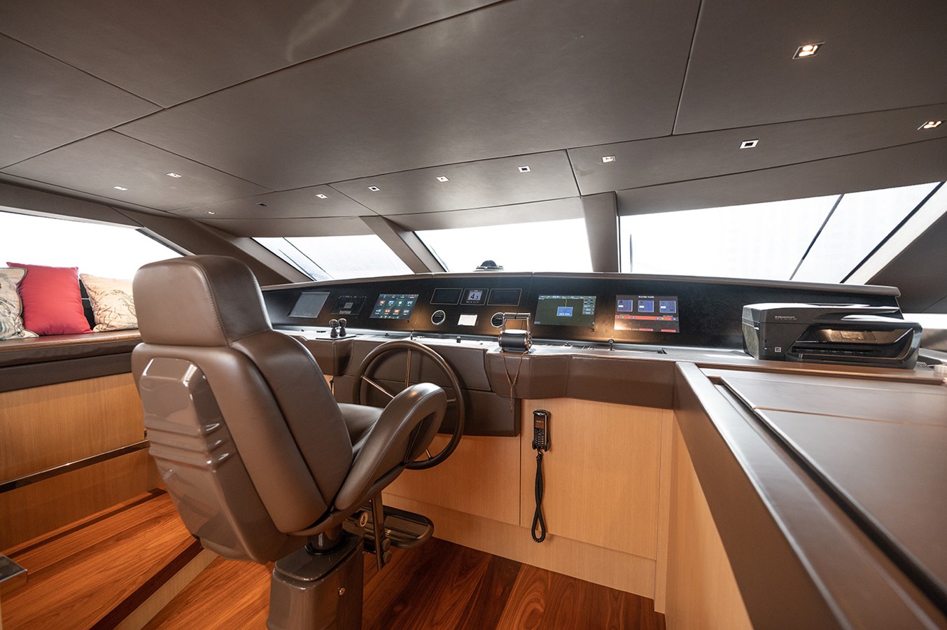Sanlorenzo Yachts Motor Yacht RYEN For Sale