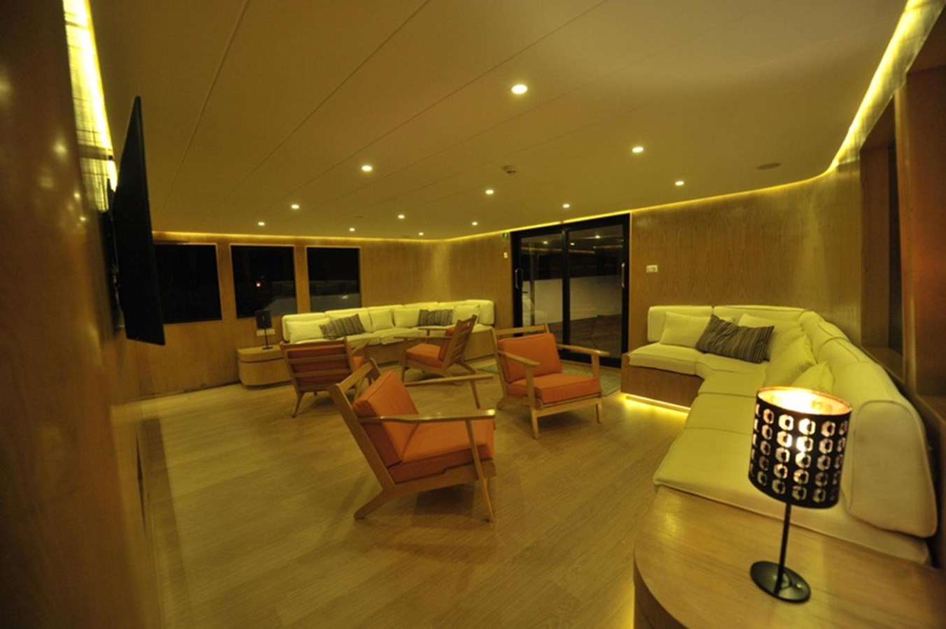 Custom Motor Yacht 2017 Safari Yacht 142 Custom For Sale