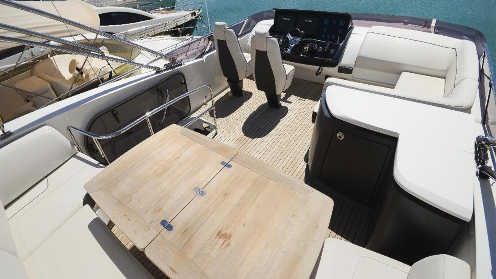 Princess Yachts Motor Yacht NAVY  For Sale