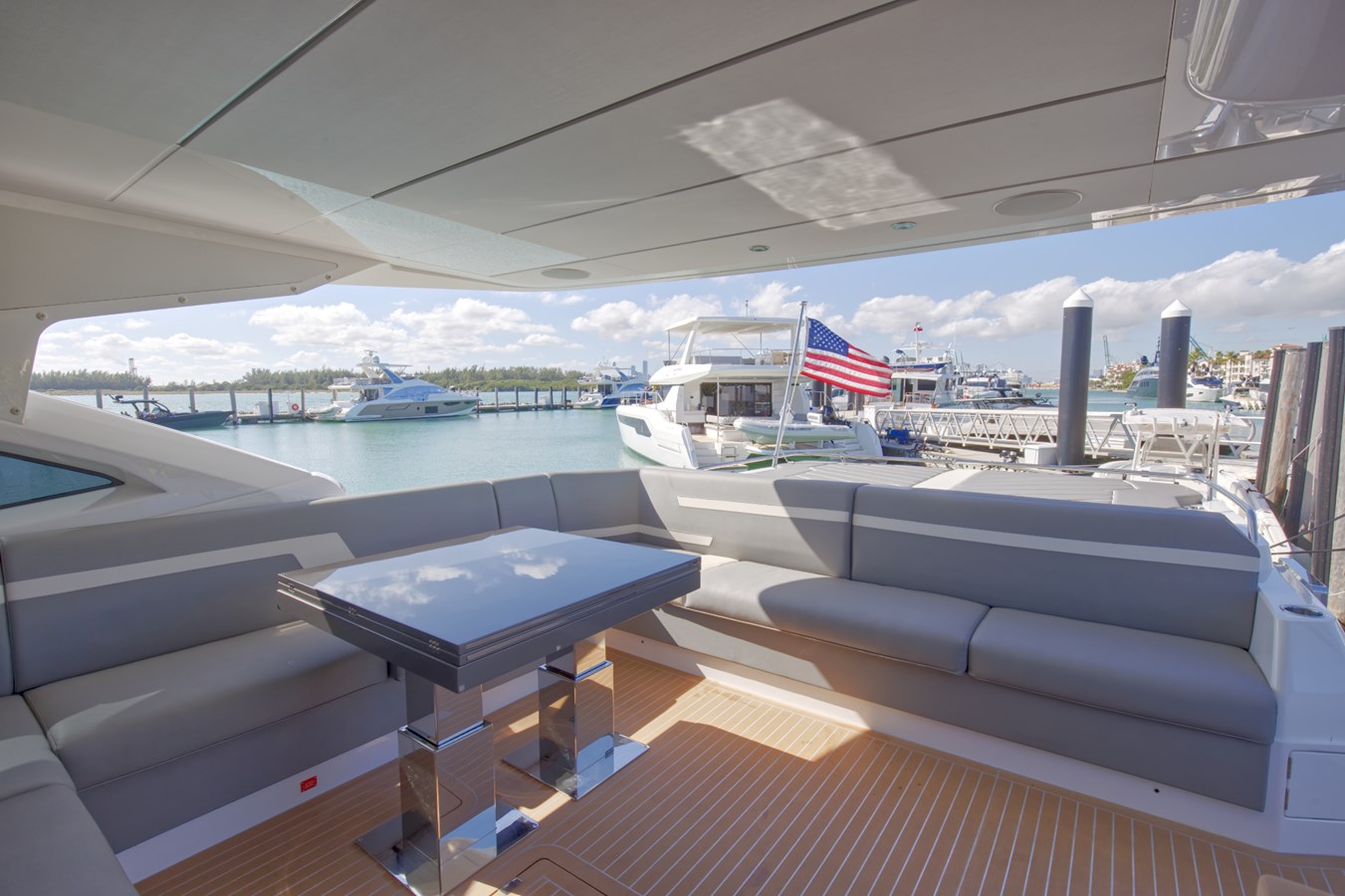 Sunseeker Motor Yacht - For Sale