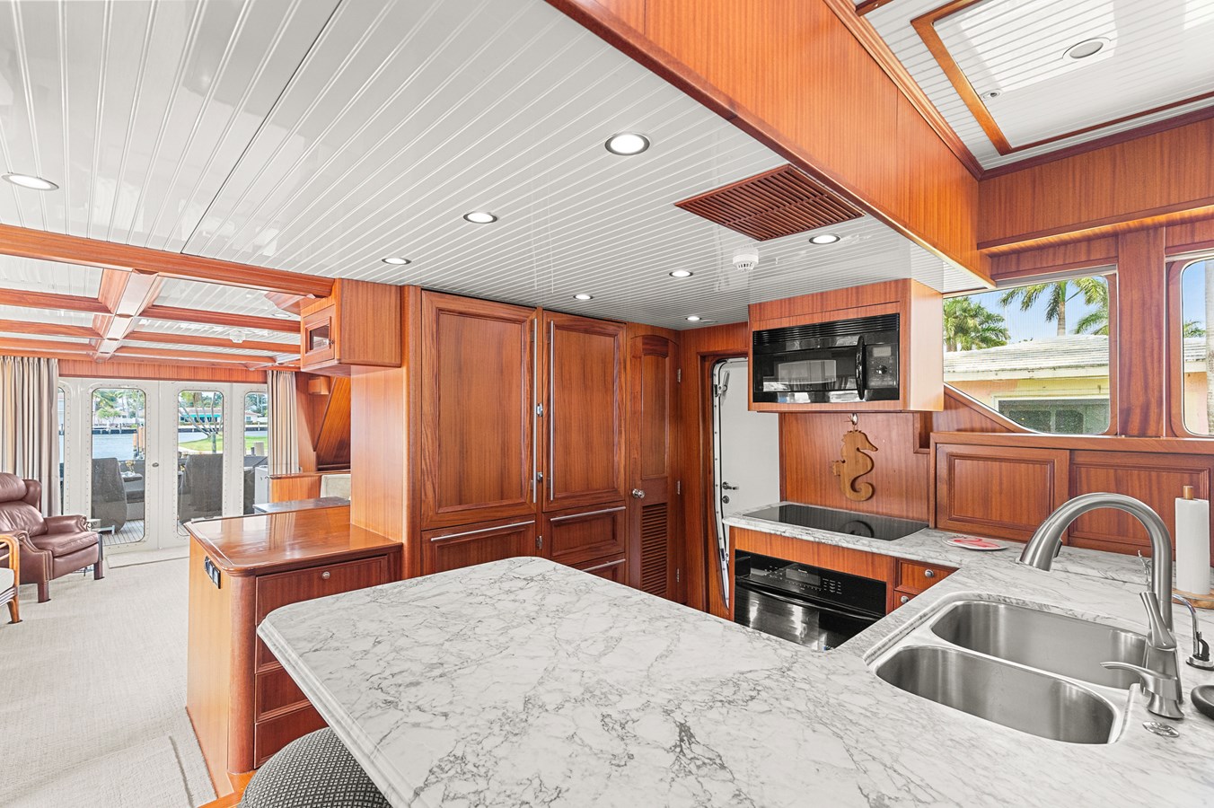 Paragon Motor Yachts Motor Yacht SEAS TO SEE For Sale