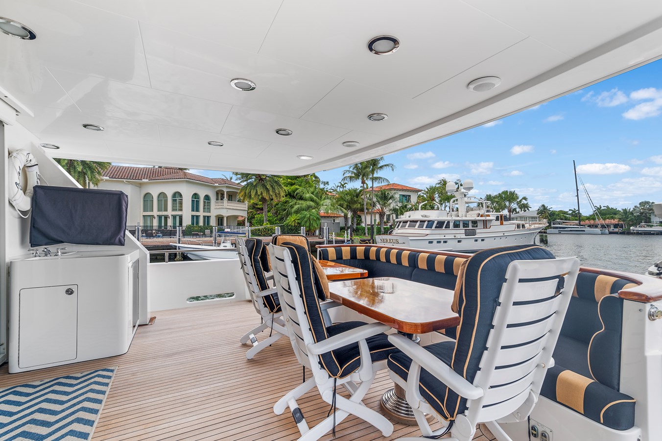 Paragon Motor Yachts Motor Yacht SEAS TO SEE For Sale