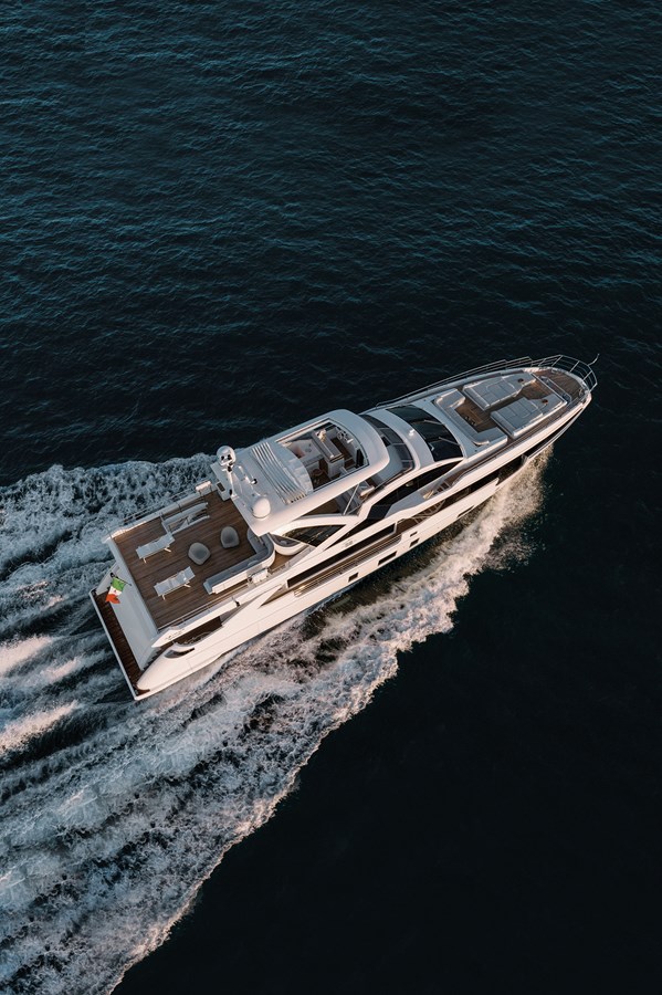 Azimut Yachts Motor Yacht ALBA For Sale