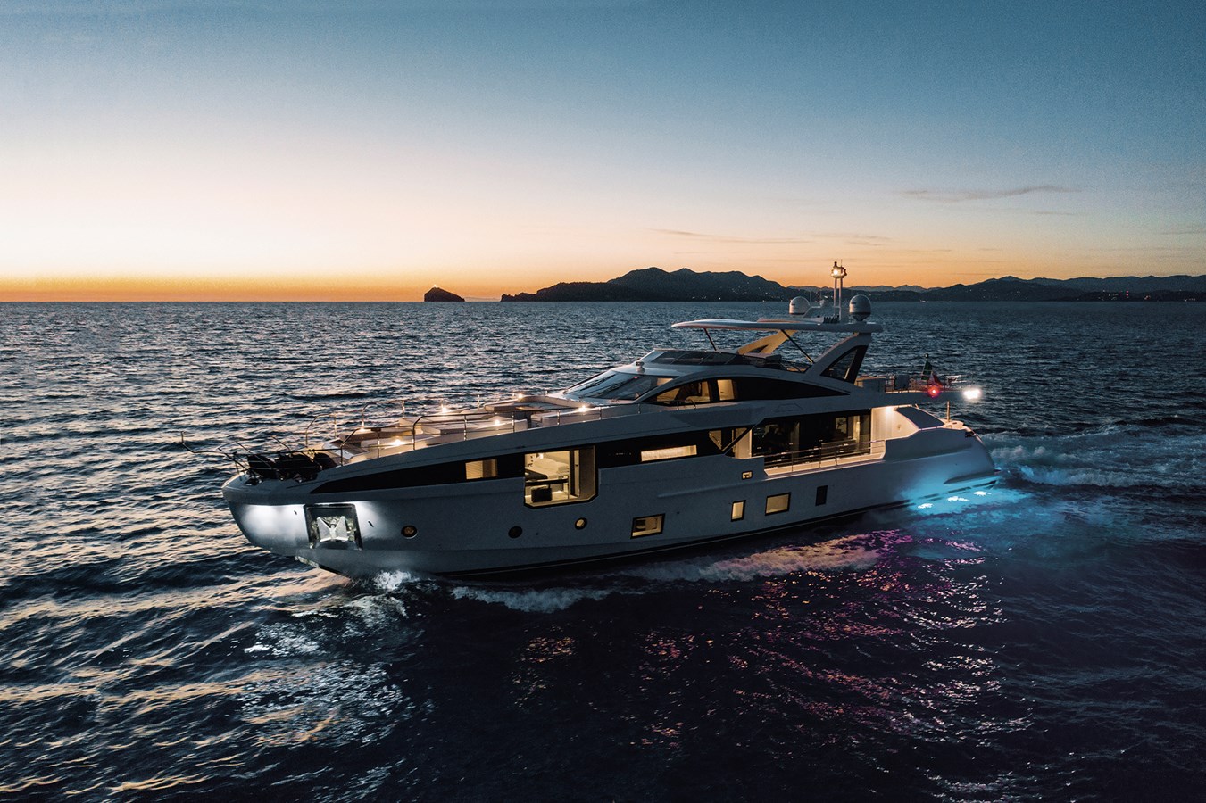 Azimut Yachts Motor Yacht ALBA For Sale
