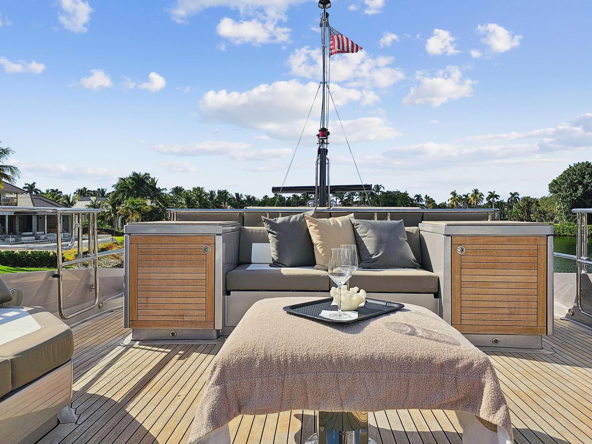Palmer Johnson Sport Yacht Izumi For Sale
