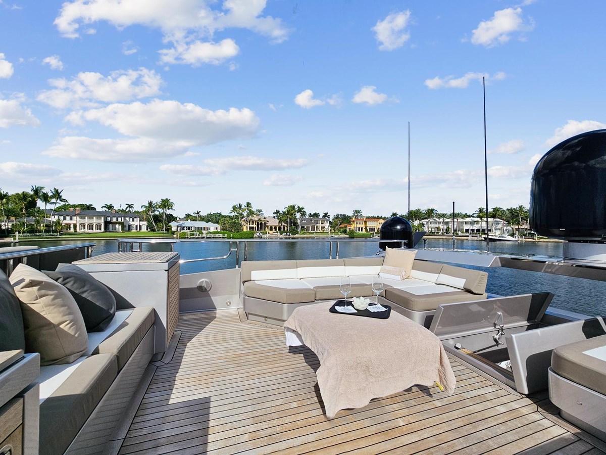 Palmer Johnson Sport Yacht Izumi For Sale
