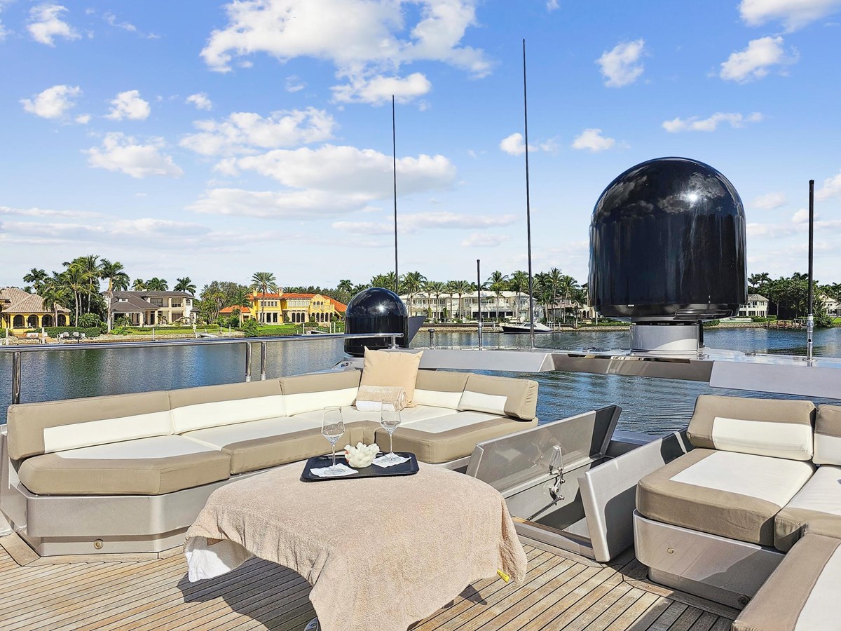 Palmer Johnson Sport Yacht Izumi For Sale