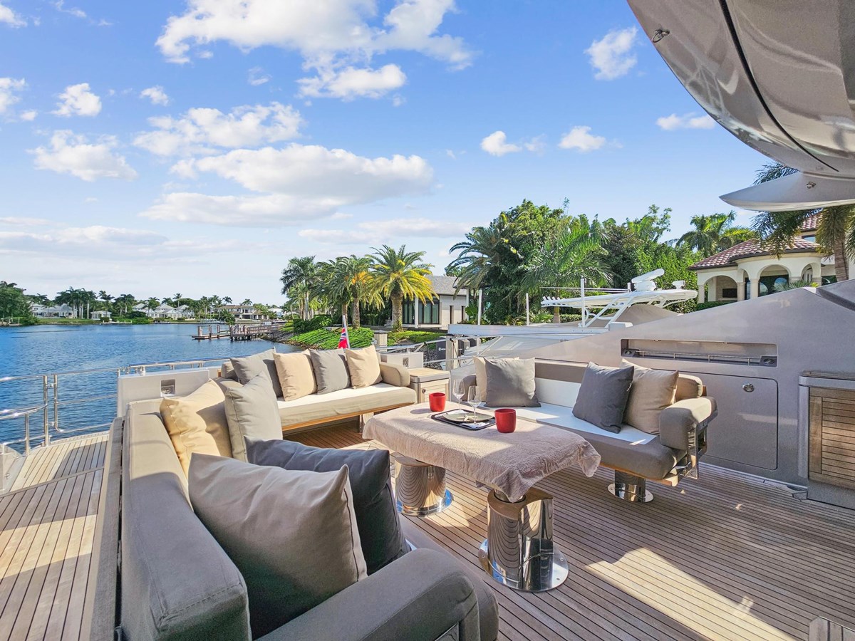 Palmer Johnson Sport Yacht Izumi For Sale