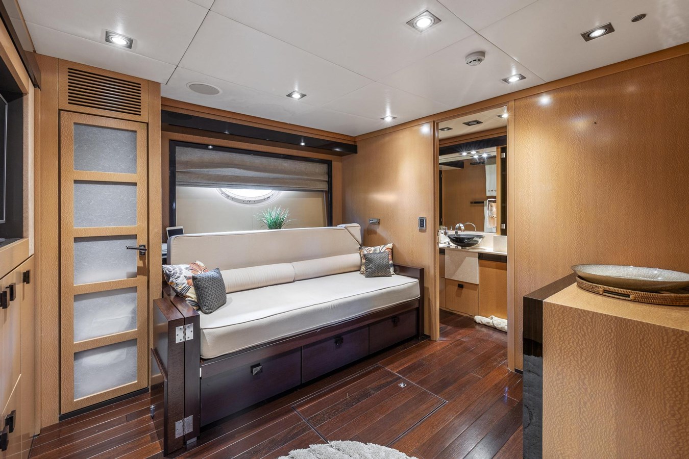 Palmer Johnson Sport Yacht Izumi For Sale