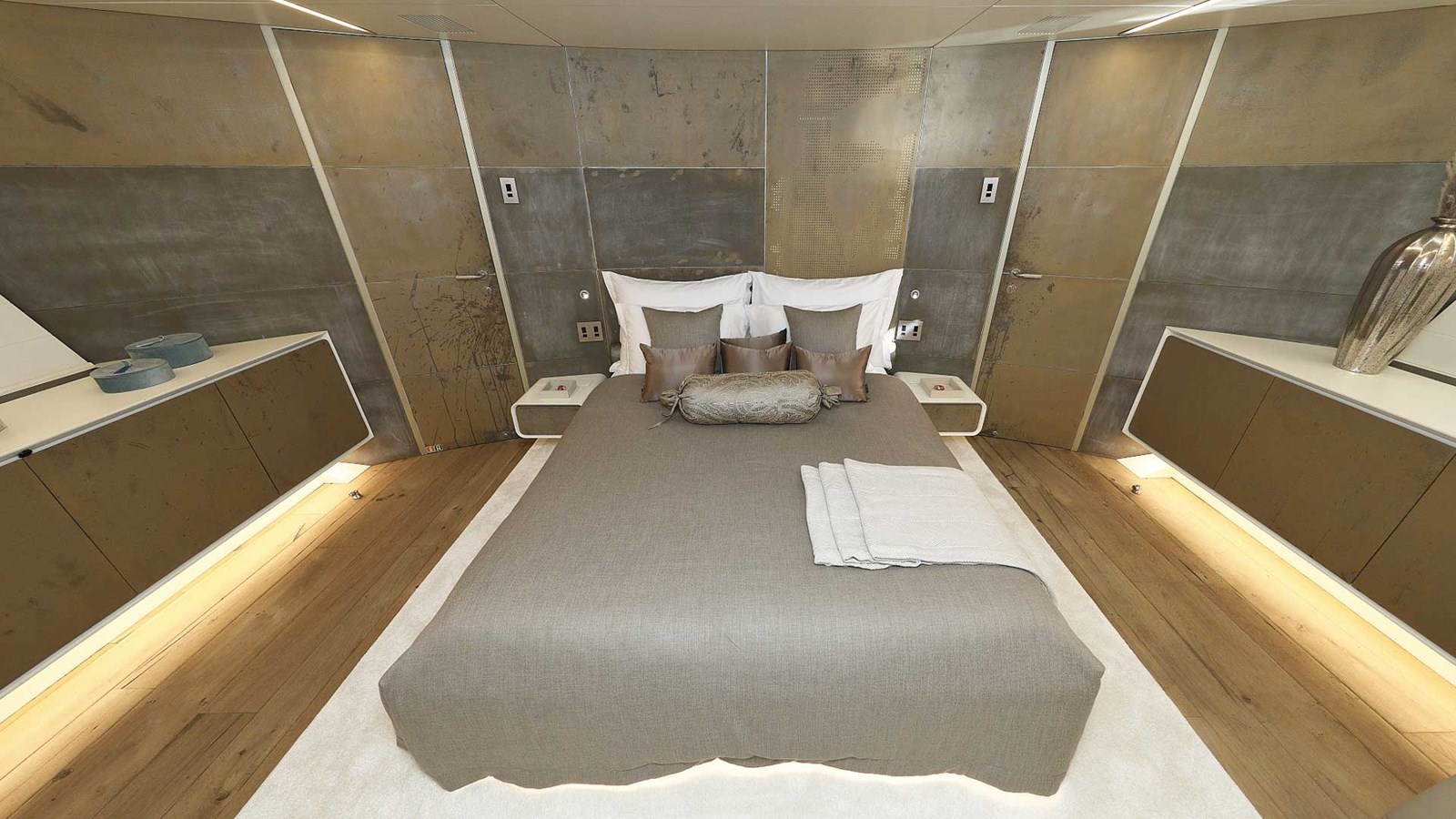 Admiral Yachts Motor Yacht ANAVI For Sale