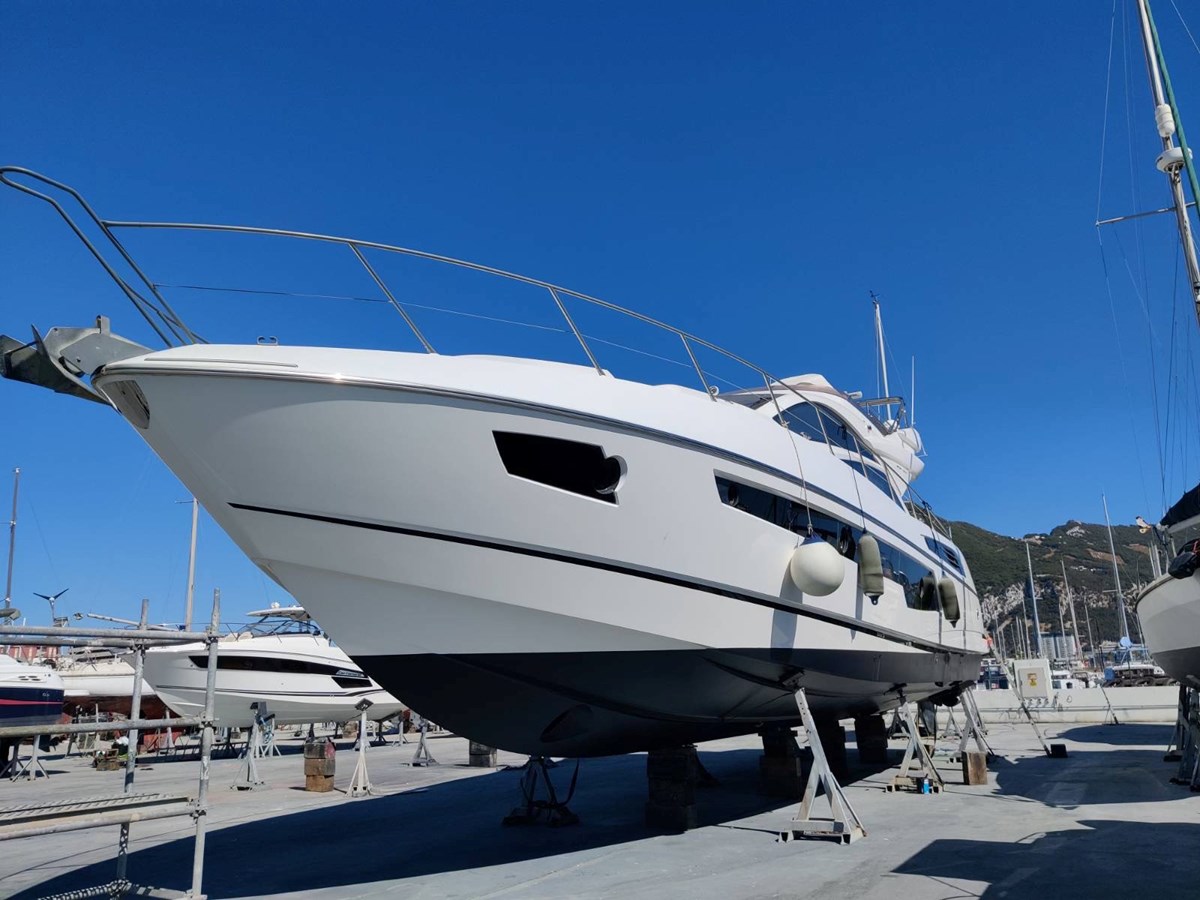 Sunseeker Motor Yacht LONG WAY ROUND For Sale