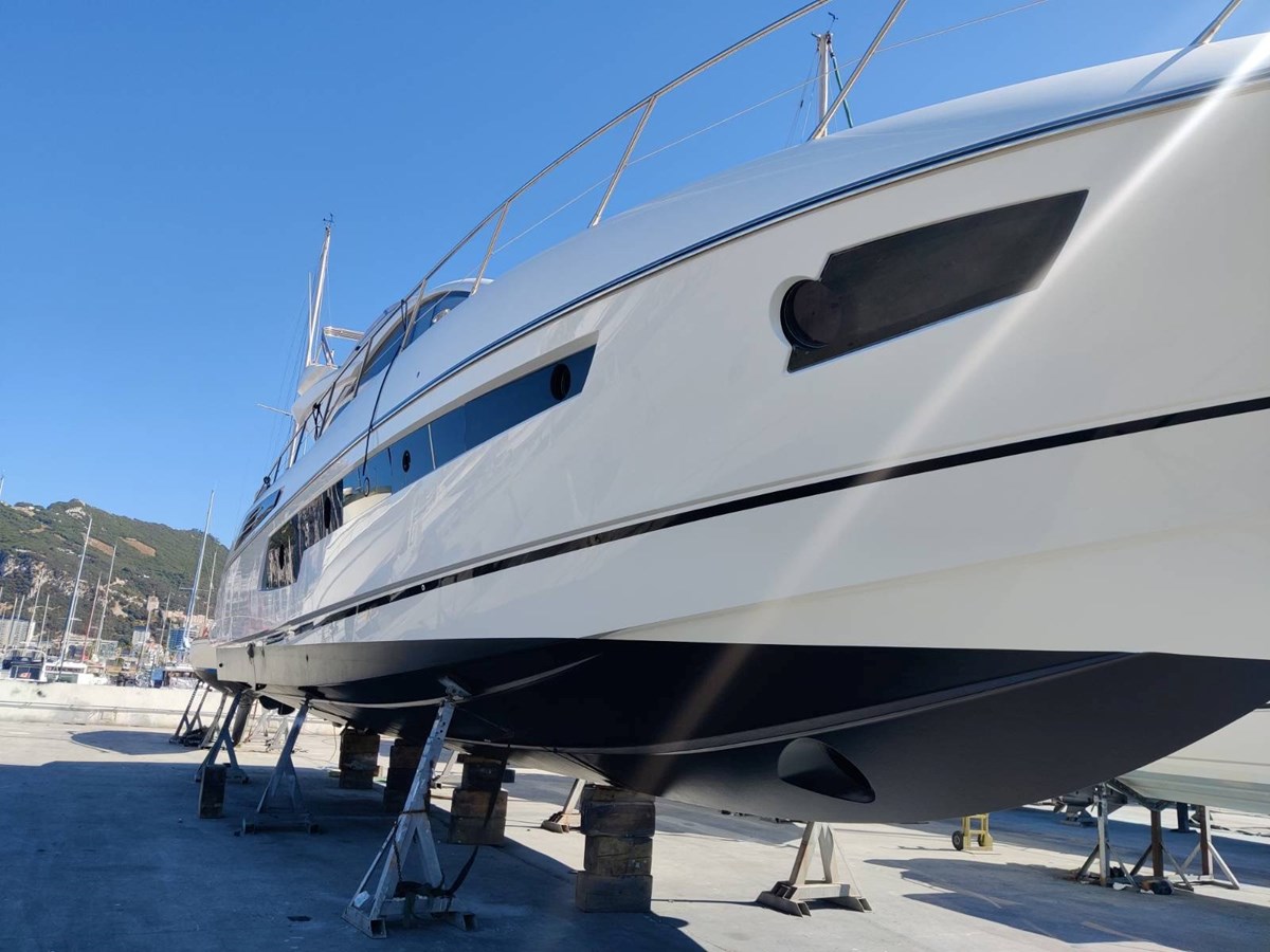 Sunseeker Motor Yacht LONG WAY ROUND For Sale