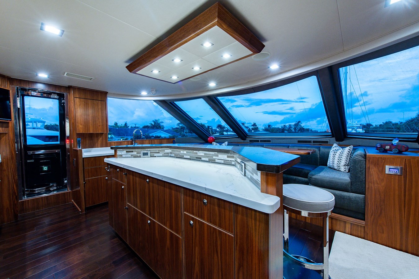 Viking Motor Yacht OBSESSION For Sale