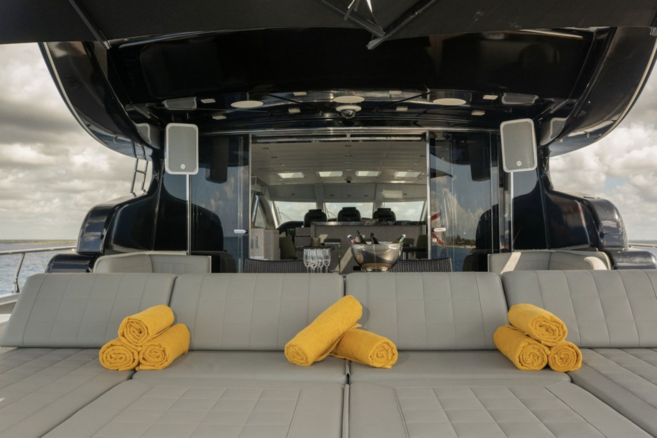 Arno Leopard Motor Yacht LEOPARD 31 OPEN For Sale