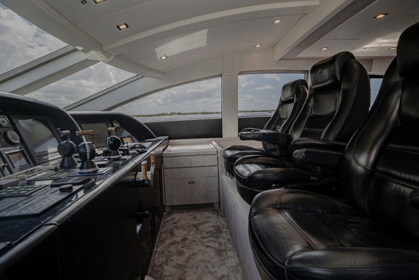 Arno Leopard Motor Yacht LEOPARD 31 OPEN For Sale