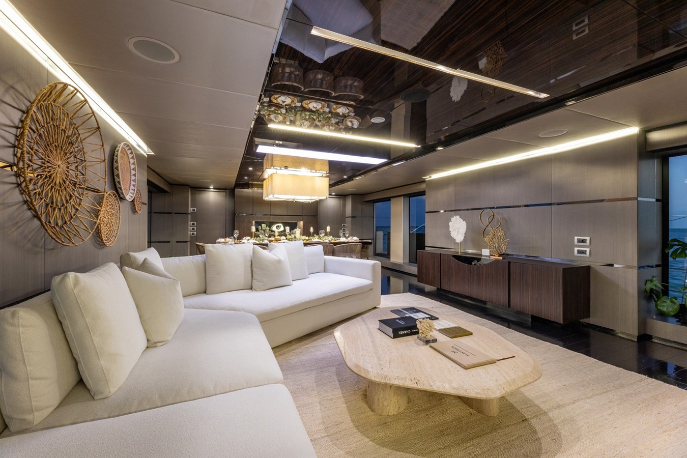 Admiral Motor Yacht MAVERICK For Sale