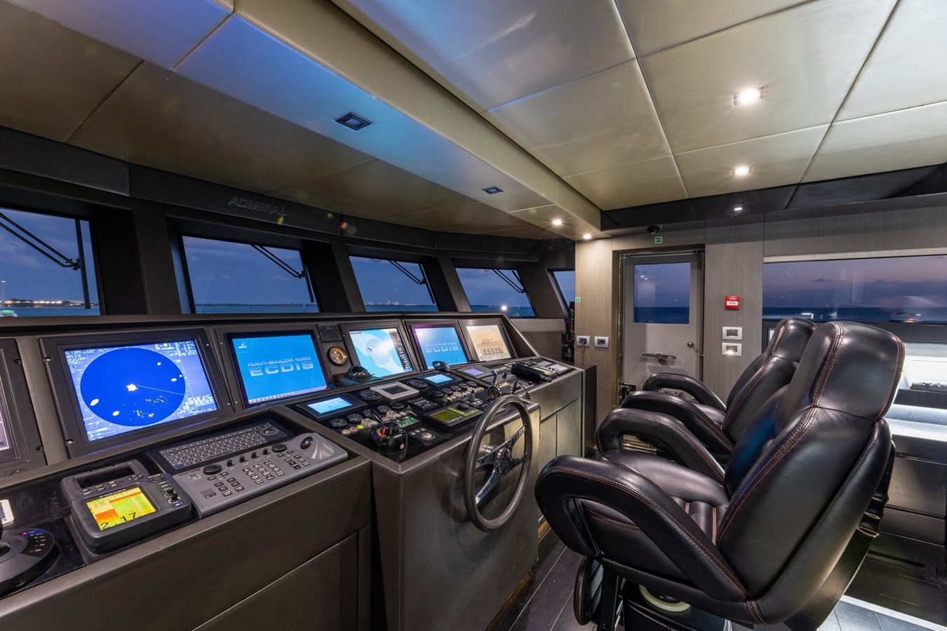Admiral Motor Yacht MAVERICK For Sale