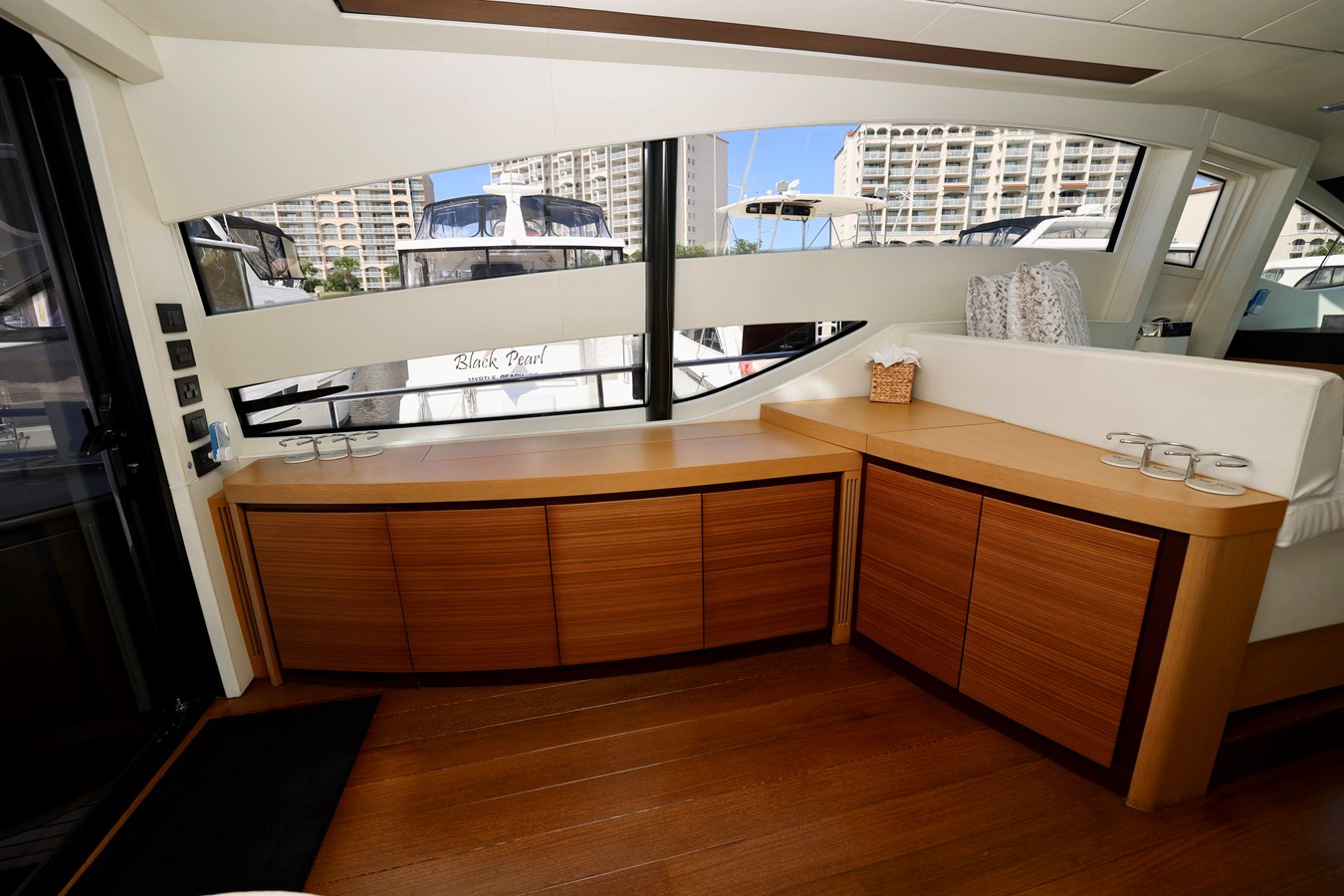 Pershing Sport Yacht My Way For Sale