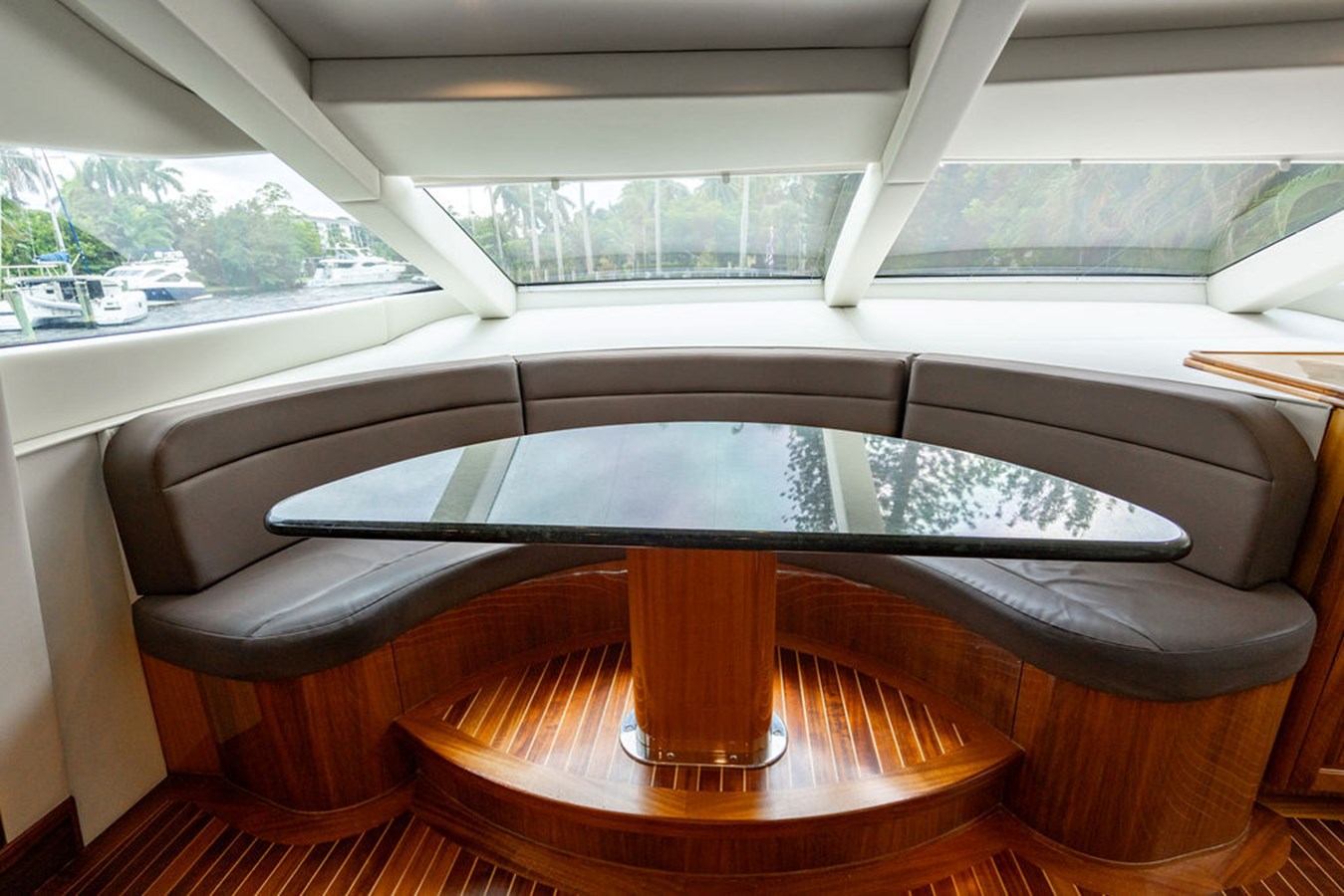 Hatteras Motor Yacht TOP SHELF For Sale
