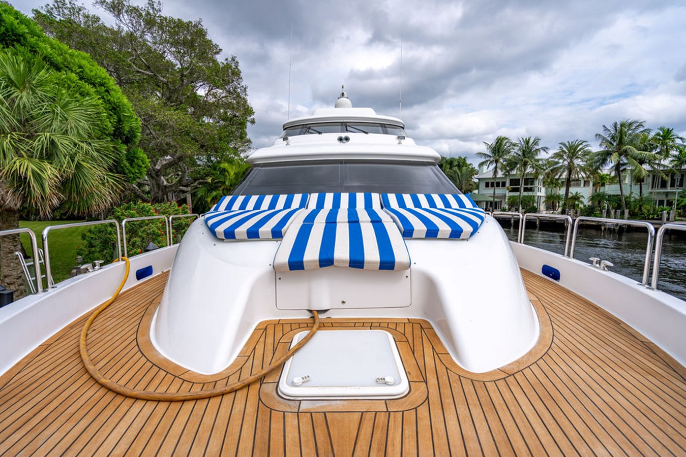 Hatteras Motor Yacht TOP SHELF For Sale