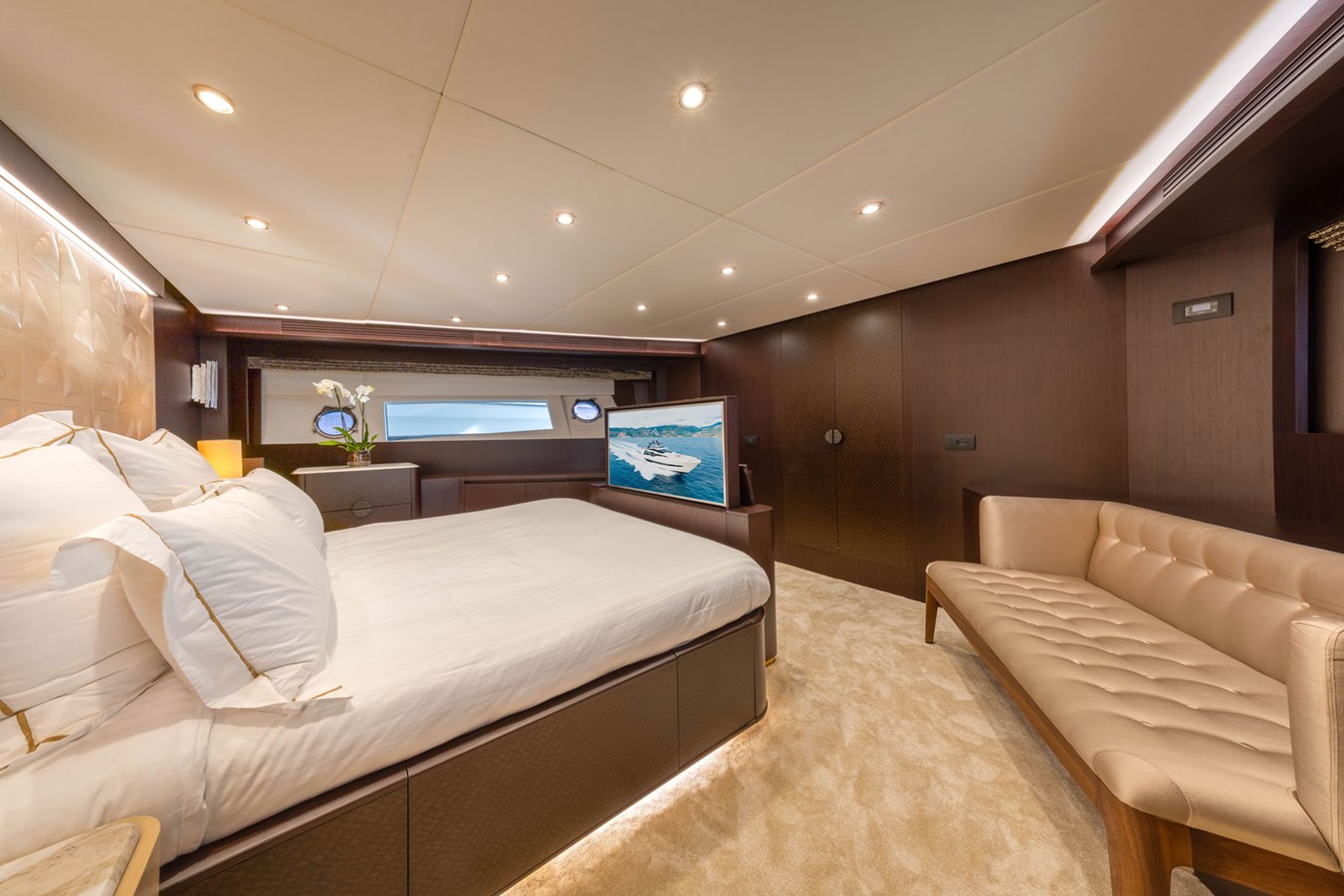 Sanlorenzo Yachts Motor Yacht Cecilou For Sale