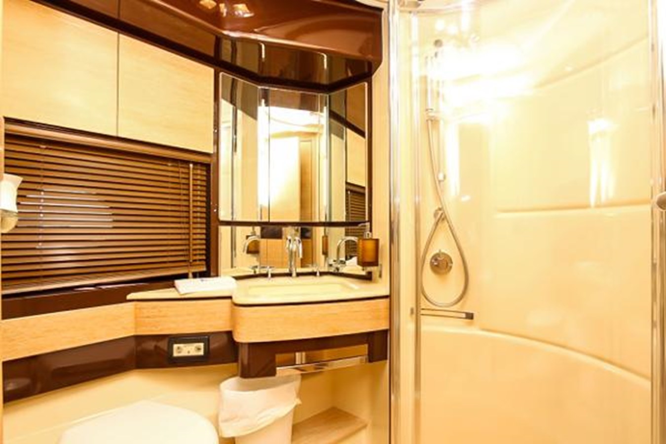 Azimut Yachts Motor Boat 70 For Sale